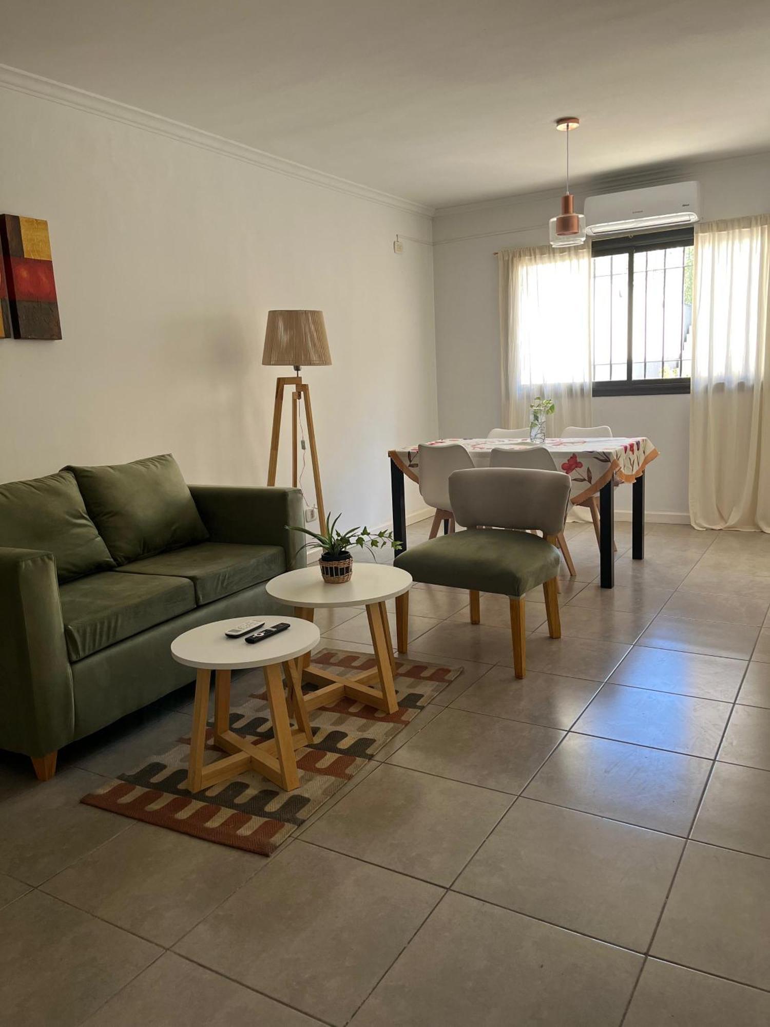 Luminoso Departamento En Zona Residencial Apartment Mendoza Exterior photo